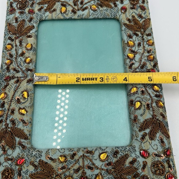 Beaded Embroidered Fabric‎ 4'' x 6'' Picture Frame - Picture 9 of 9